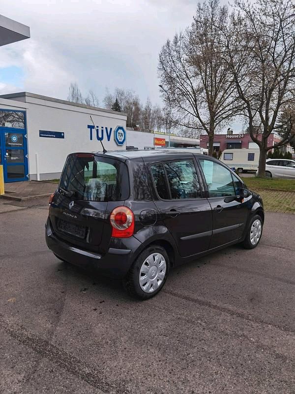 Gebraucht Renault Modus 86 PS (63 kW) 2005 Schwarz Van / Kleinbus