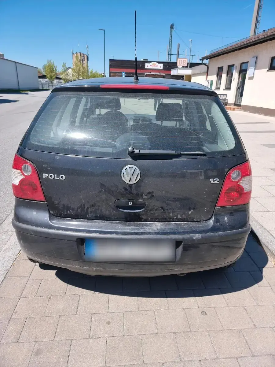 Gebraucht VW Polo 64 PS (47 kW) 2004 Schwarz Kleinwagen