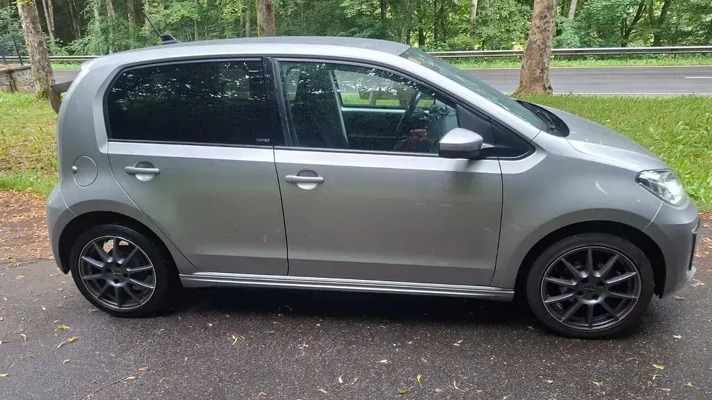 Gebraucht VW e-up! United 61 kW (83 PS) 2020 Grau Kleinwagen