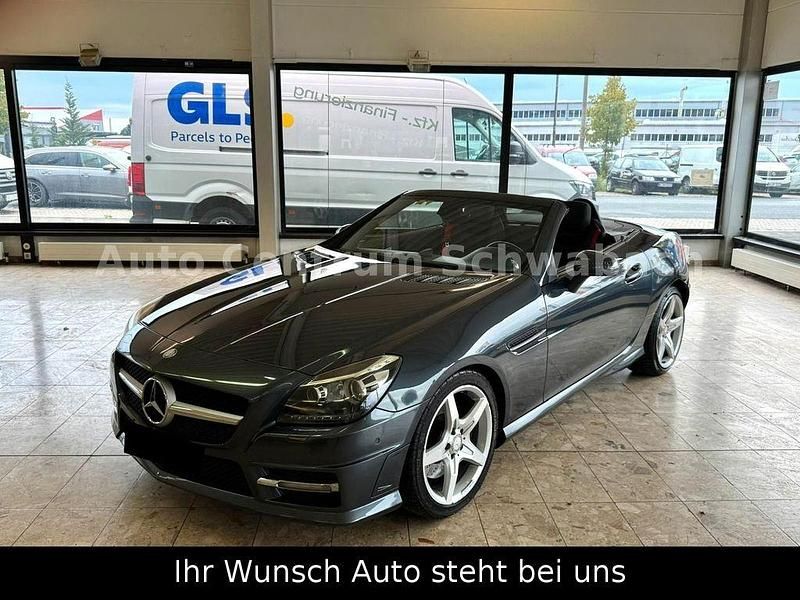 Grau Gebraucht 2011 Mercedes SLK200 AMG line Cabrio | 12.990 € (Superpreis) - Bild 1/4