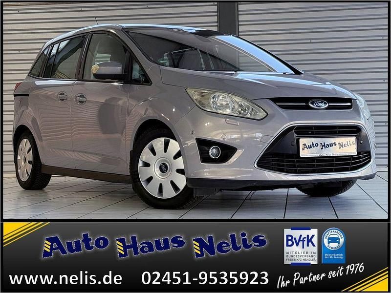 Grau Gebraucht 2011 Ford Grand C-Max Trend Van / Kleinbus | 6.990 € (Teuer) - Bild 1/4