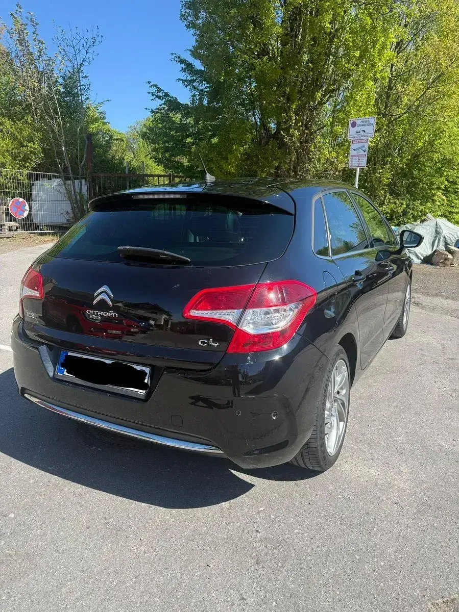Gebraucht Citroën C4 Exclusive 111 PS (81 kW) 2011 Schwarz Limousine