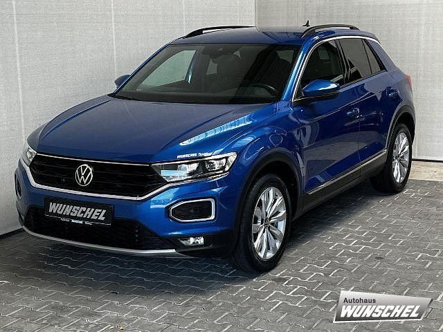 Blau Gebraucht 2021 VW T-Roc Sport SUV | 21.750 € (Fairer Preis) - Bild 1/4