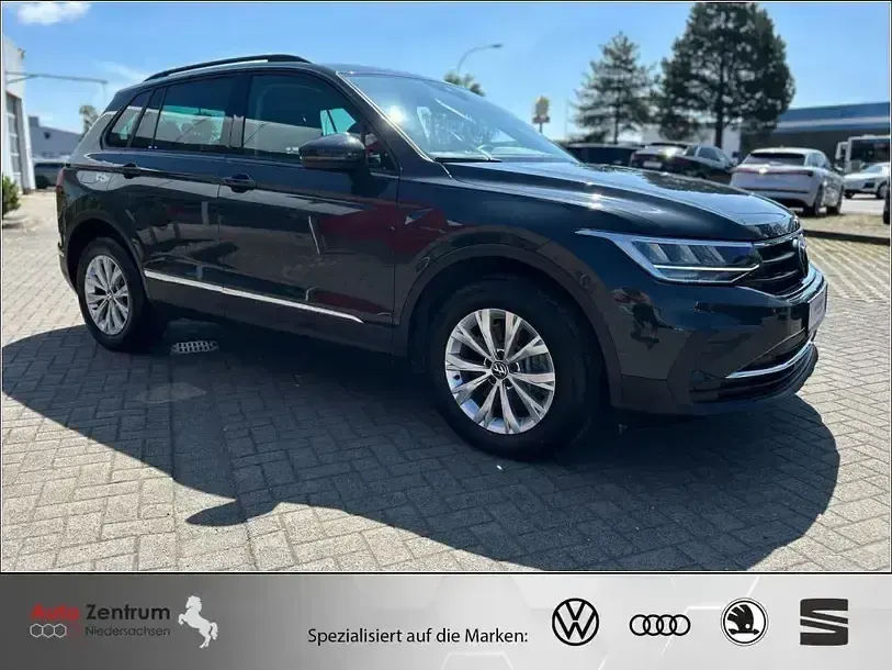 Gebraucht VW Tiguan Life 245 PS (180 kW) 2022 Grau SUV