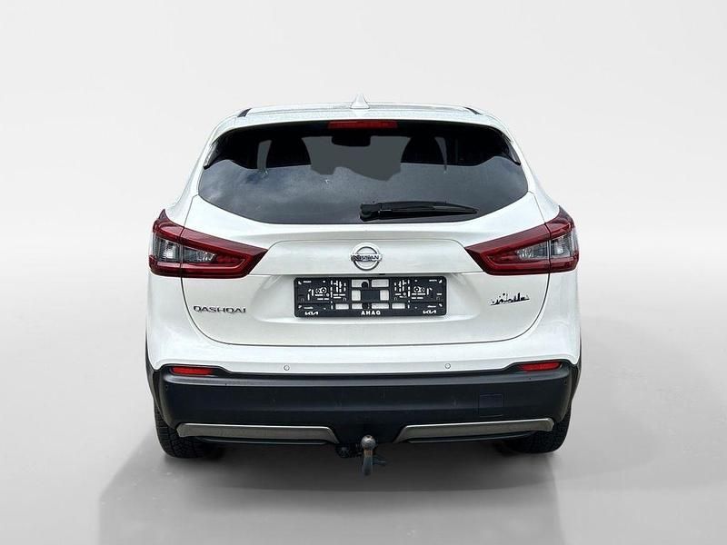 Gebraucht Nissan Qashqai Acenta 159 PS (116 kW) 2020 Weiß SUV