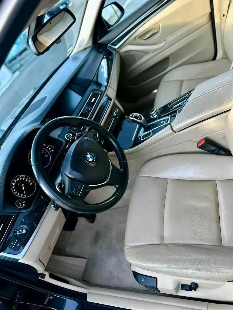 Używany BMW 520 184 KM (135 kW) 2013 Czarny Kombi