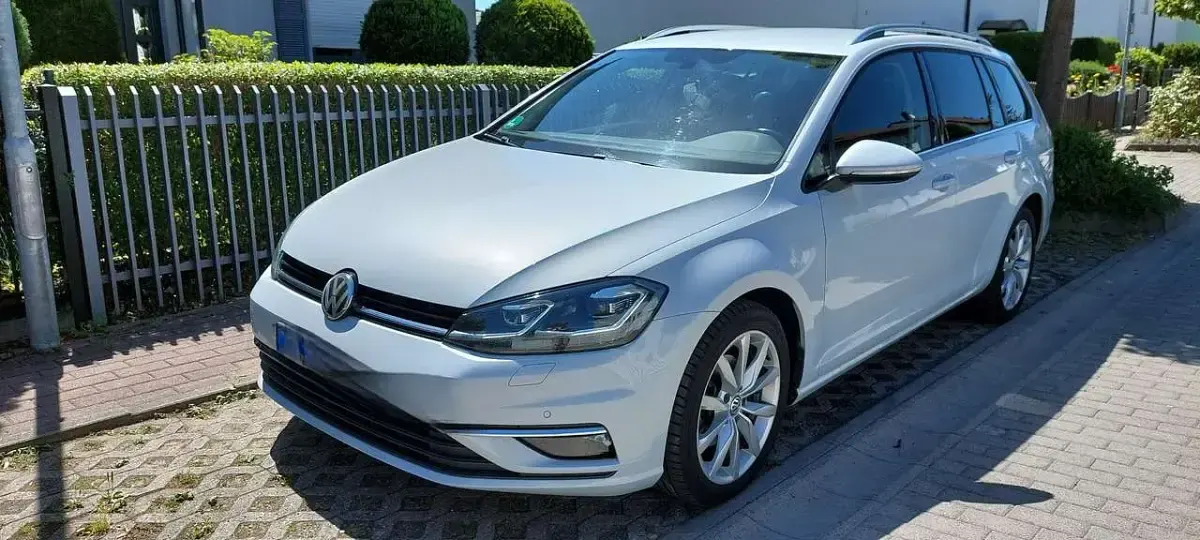 Gebraucht VW Golf VII Highline 150 PS (110 kW) 2017 Grau Kombi