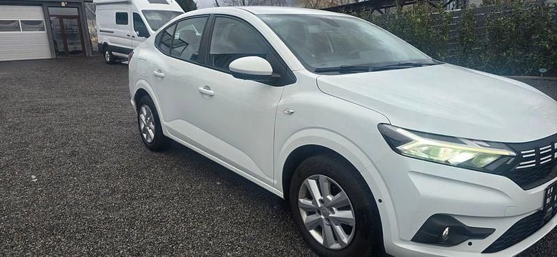 Gebraucht Dacia Logan Expression 91 PS (66 kW) 2023 Weiß Limousine