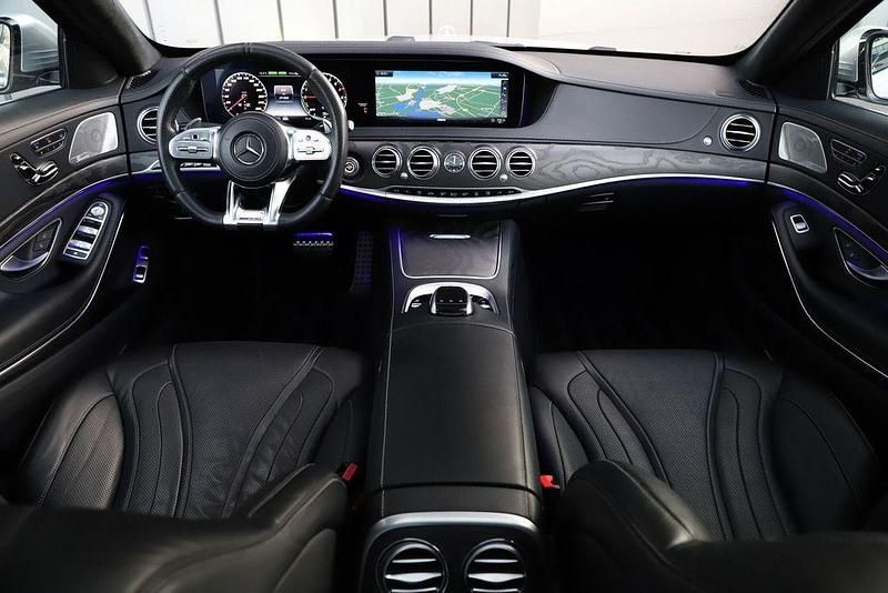 Gebraucht Mercedes S560 AMG 476 PS (350 kW) 2019 Grau Limousine