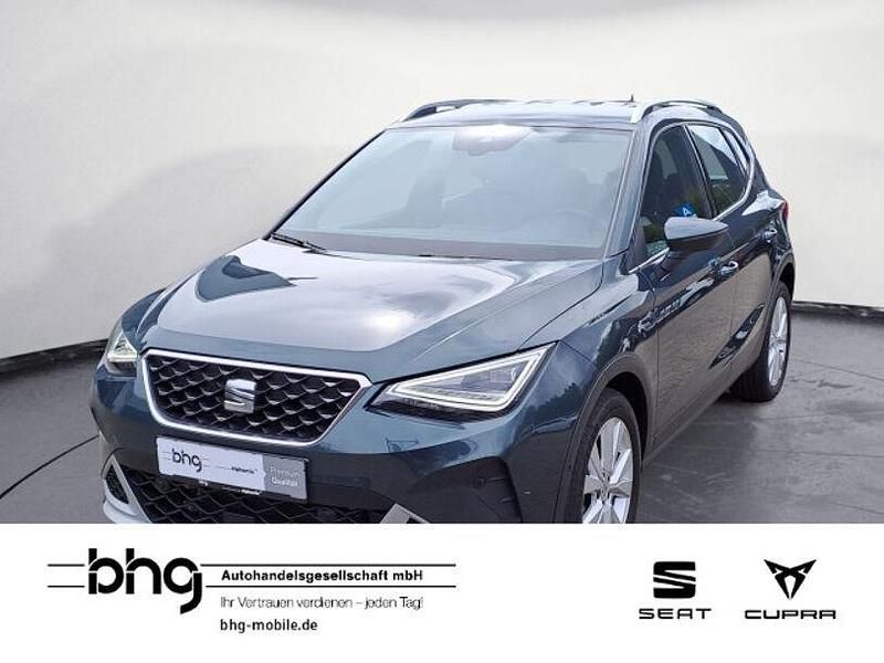 Grün Gebraucht 2022 Seat Arona Xperience SUV | 22.330 € (Etwas zu teuer) - Bild 1/4