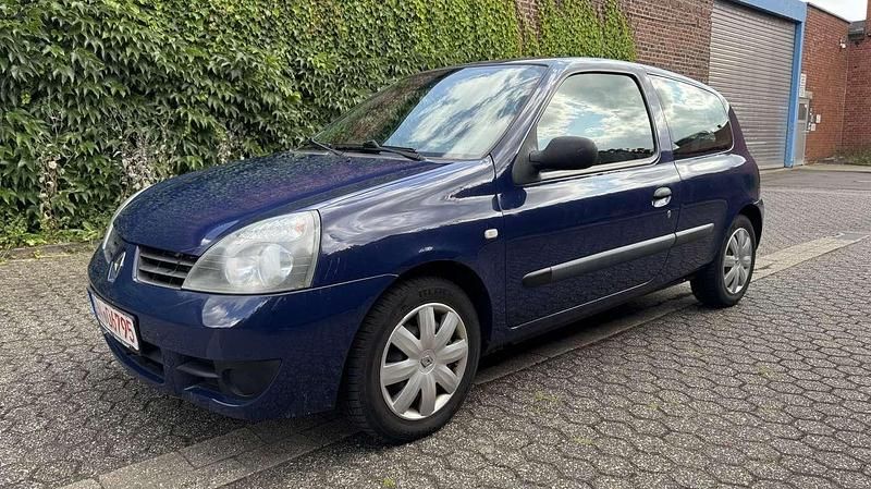 Blue roy Gebraucht 2006 Renault Clio II Campus Kleinwagen | 1.499 € (Fairer Preis) - Bild 1/4