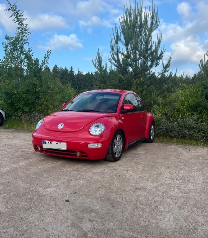 Rot Gebraucht 1999 VW Beetle Limousine | 1.300 € (Fairer Preis) - Bild 1/4