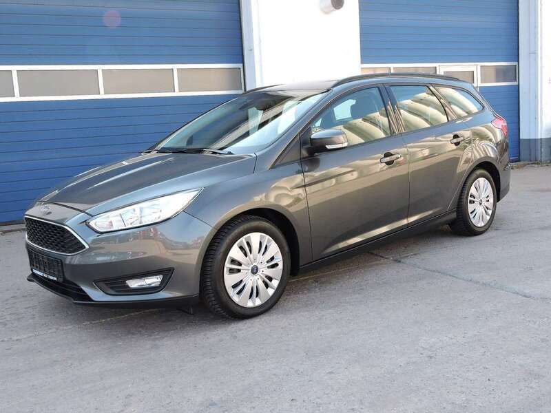 Magneticgrau (metallic) Gebraucht 2017 Ford Focus Business Edition Kombi | 8.200 € (Guter Preis) - Bild 1/4