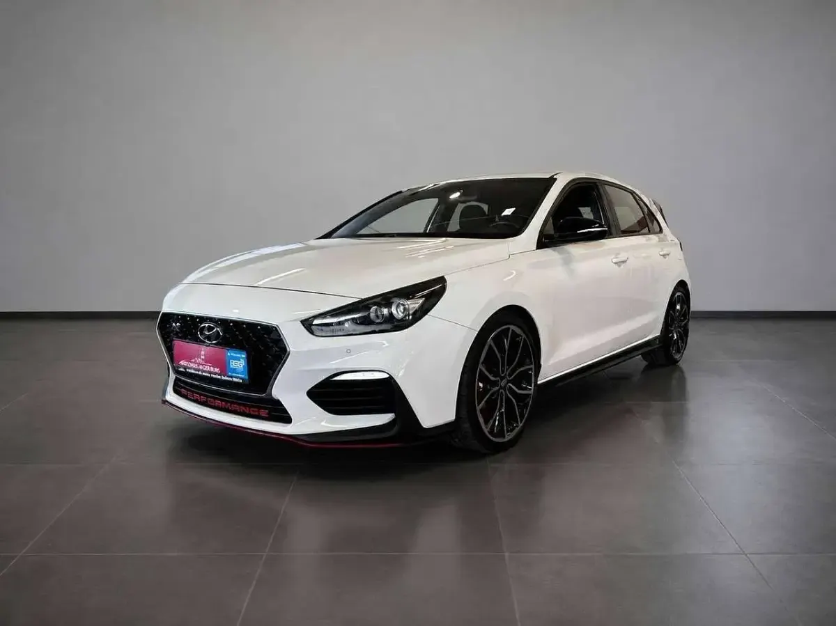 Gebraucht Hyundai i30 N Performance 275 PS (202 kW) 2018 Polar white / sol Kleinwagen