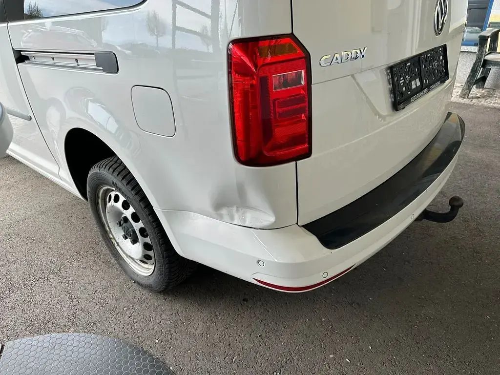 Usata VW Caddy 122 CV (89 kW) 2018 Bianco Monovolume