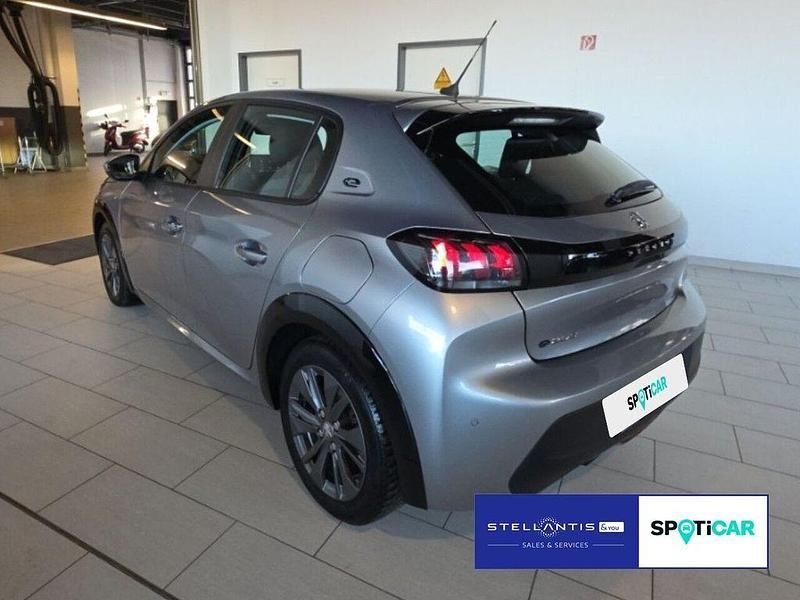 Gebraucht Peugeot e-208 Active 100 kW (136 PS) 2021 Grau Kleinwagen