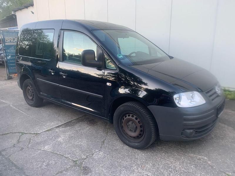 Schwarz Gebraucht 2008 VW Caddy Van / Kleinbus | 6.995 € (Etwas zu teuer) - Bild 1/4