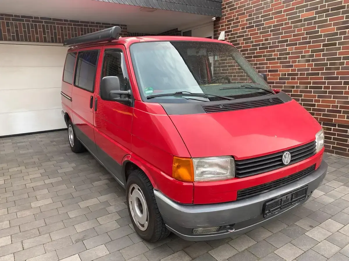 Gebraucht VW Multivan 150 PS (110 kW) 1995 Rot Van / Kleinbus