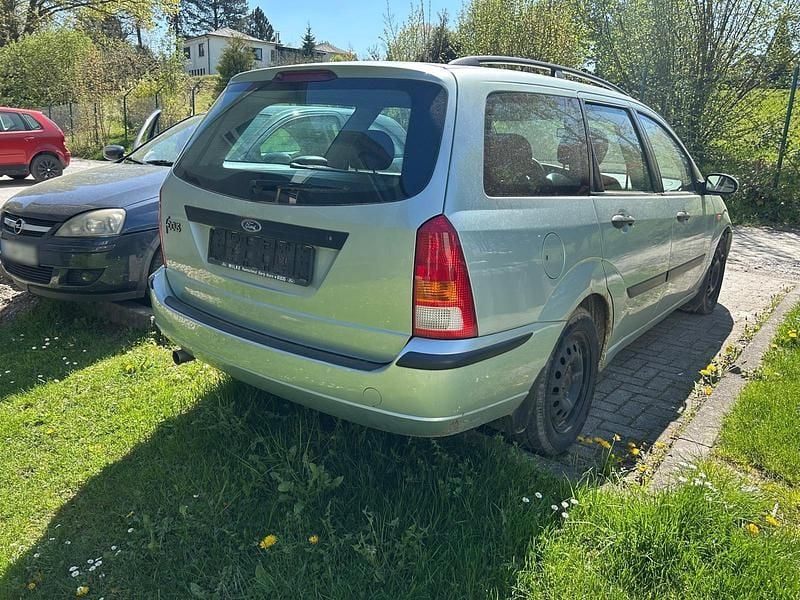 Usado Ford Focus 75 HP (55 kW) 2000 Carrinha