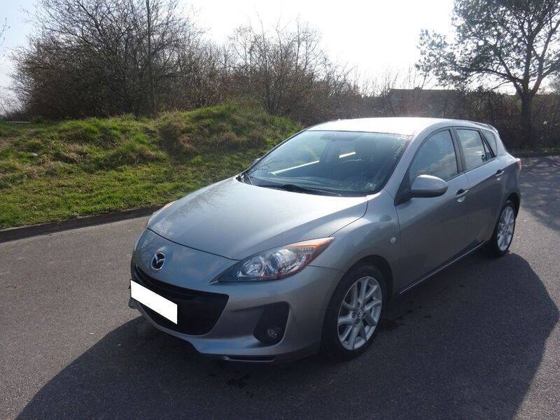 Grau Gebraucht 2012 Mazda 3 Edition Limousine | 4.350 € (Guter Preis) - Bild 1/4