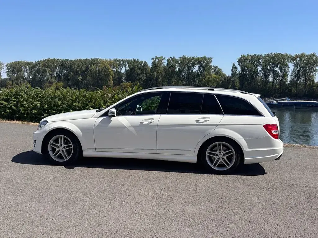 Gebraucht Mercedes C200 AMG line 184 PS (135 kW) 2013 Weiß Limousine