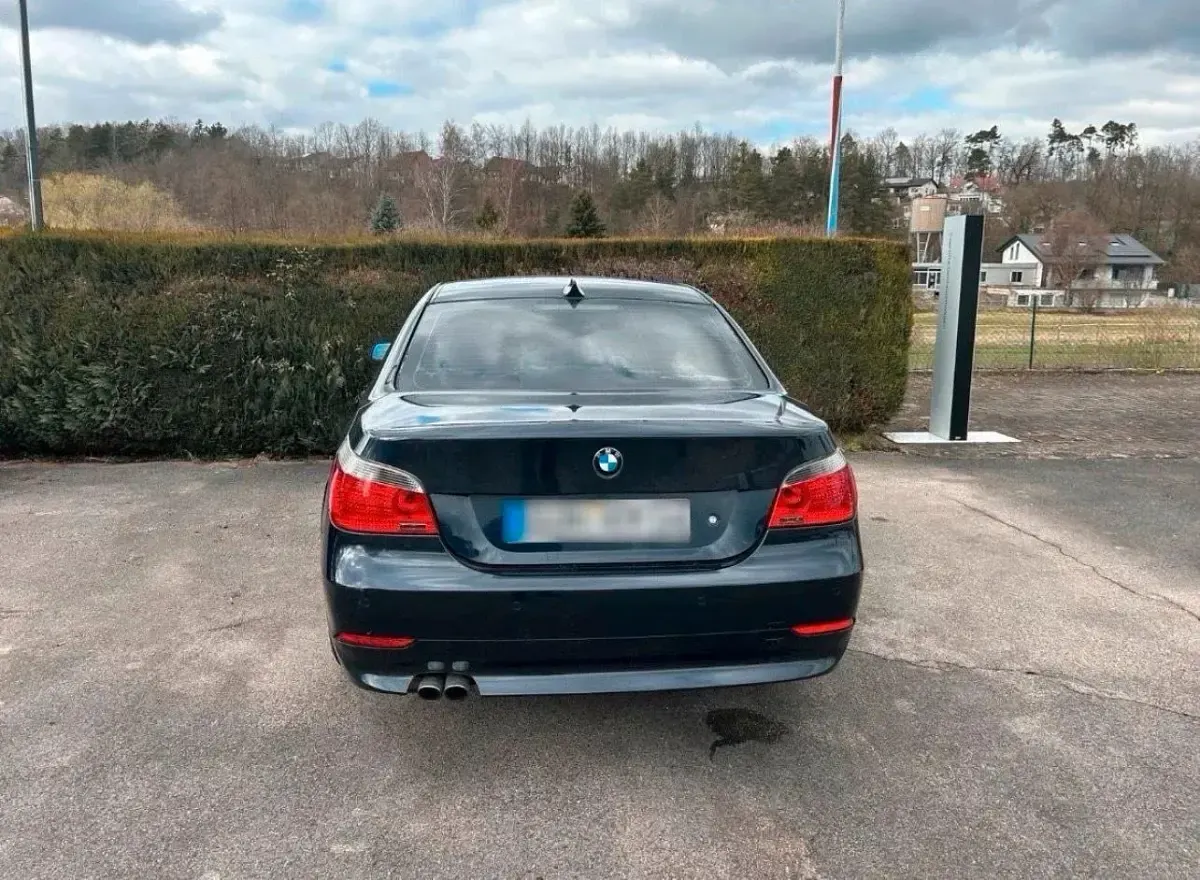 Occasion BMW 530 231 ch (169 kW) 2006 Bleue Berline