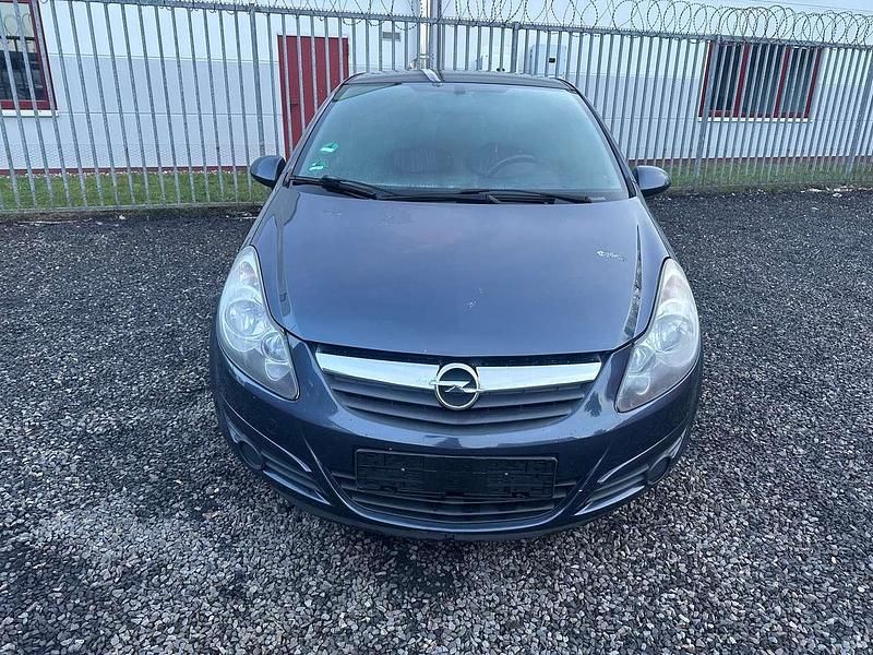 Gebraucht Opel Corsa Edition 69 PS (50 kW) 2010 Metro metallic Kleinwagen