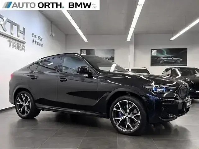 Gebraucht BMW X6 M Sport 286 PS (210 kW) 2023 Saphirschwarz SUV