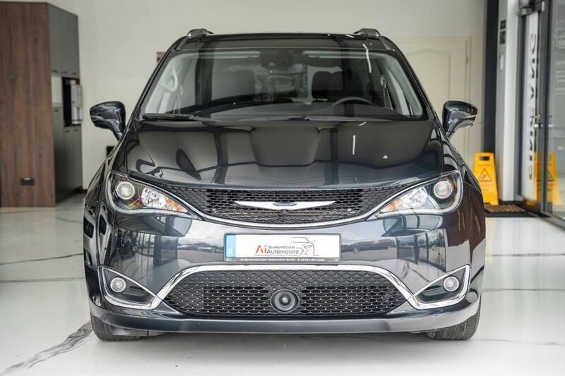 Gebraucht Chrysler Pacifica Touring 291 PS (214 kW) 2019 Grau SUV