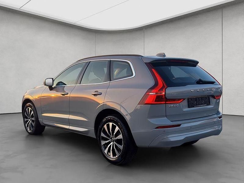Gebraucht Volvo XC60 Core 250 PS (183 kW) 2025 Grau SUV