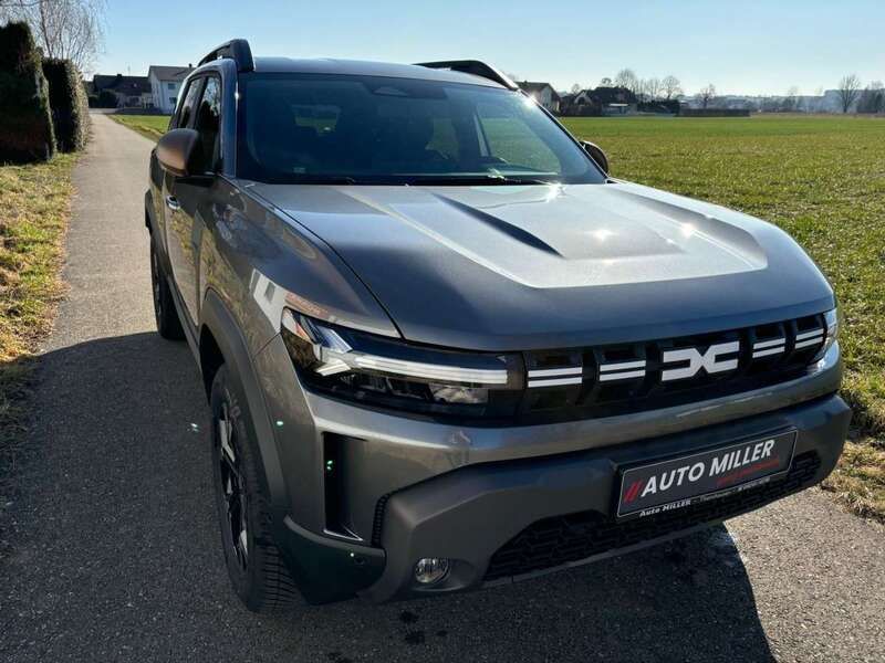 Gebraucht Dacia Duster Extreme 131 PS (96 kW) 2024 Grau SUV