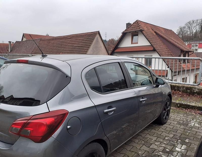 Gebraucht Opel Corsa Color Edition 90 PS (66 kW) 2018 Grau Kleinwagen