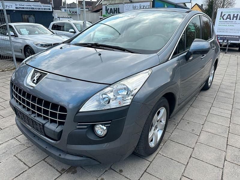Gris thorium Gebraucht 2012 Peugeot 3008 Premium Limousine | 4.999 € (Guter Preis) - Bild 1/4