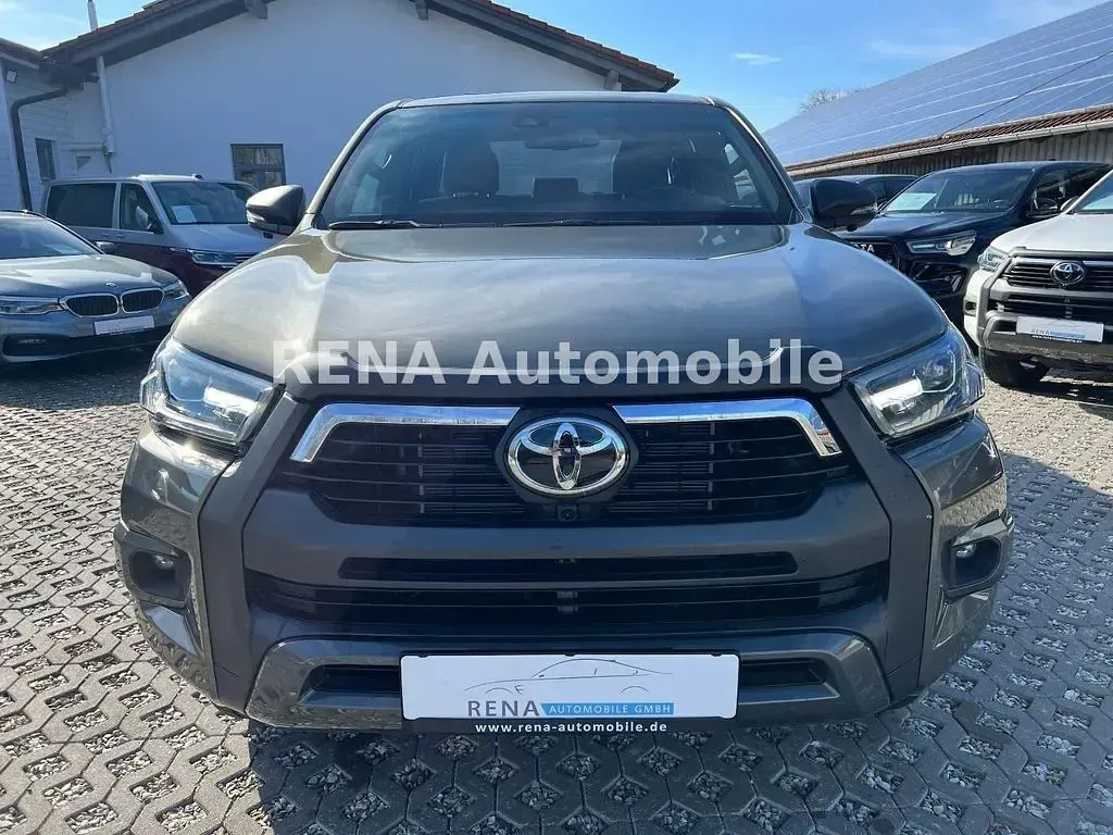 Neu Toyota HiLux 204 PS (150 kW) 2026 Grau Pickup