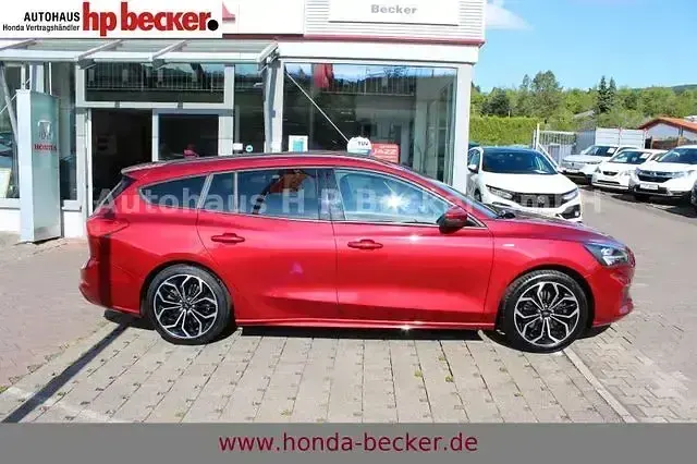 Gebraucht Ford Focus ST-Line 150 PS (110 kW) 2020 Andere Limousine