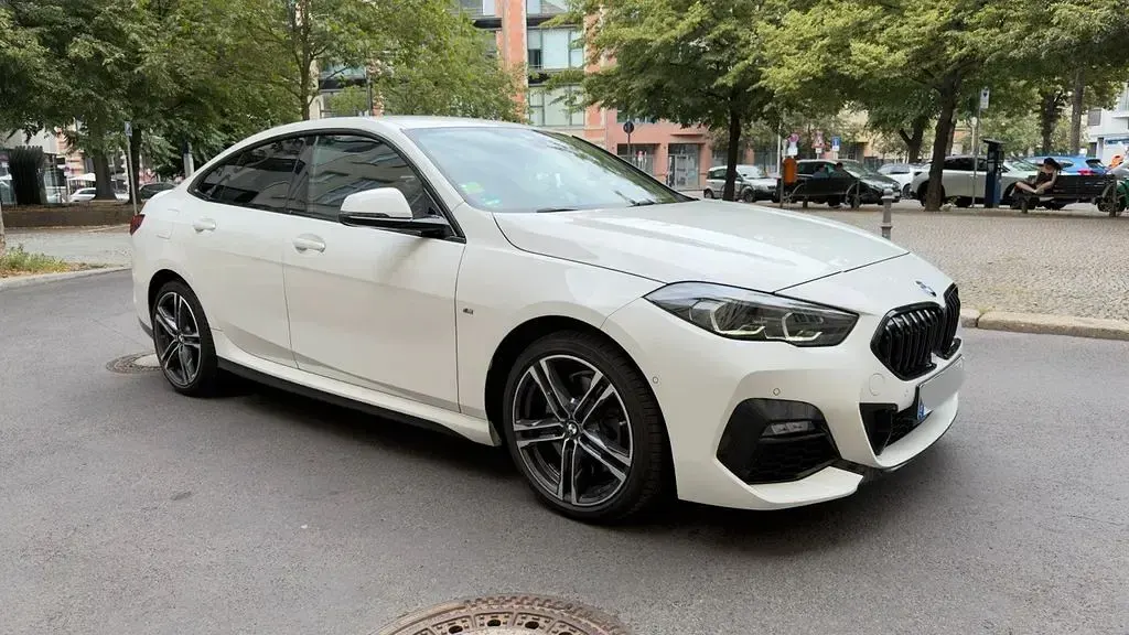 Gebraucht BMW 220 Gran Coupé M Sport 190 PS (139 kW) 2021 Weiß Coupé
