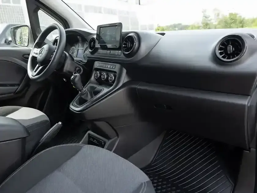 Gebraucht Mercedes Citan 110 95 PS (69 kW) 2023 Arktikweiss Van / Kleinbus