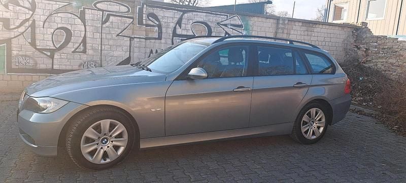 Gebraucht BMW 320 170 PS (125 kW) 2006 Silber Kombi