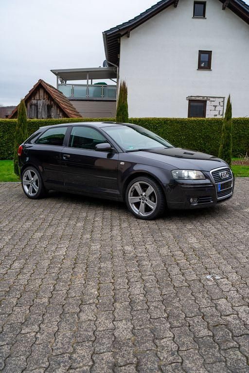 Gebraucht Audi A3 Sport 116 PS (85 kW) 2006 Grau Kleinwagen