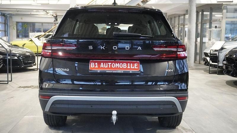 Neu Skoda Kodiaq Selection 193 PS (141 kW) 2025 Schwarz SUV