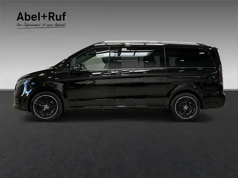 Gebraucht Mercedes V300 AMG 237 PS (174 kW) 2026 Schwarz Van / Kleinbus