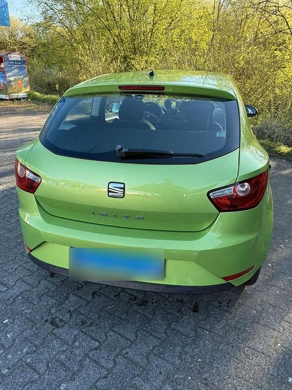 Gebraucht Seat Ibiza SC Reference 69 PS (50 kW) 2014 Grün Kleinwagen