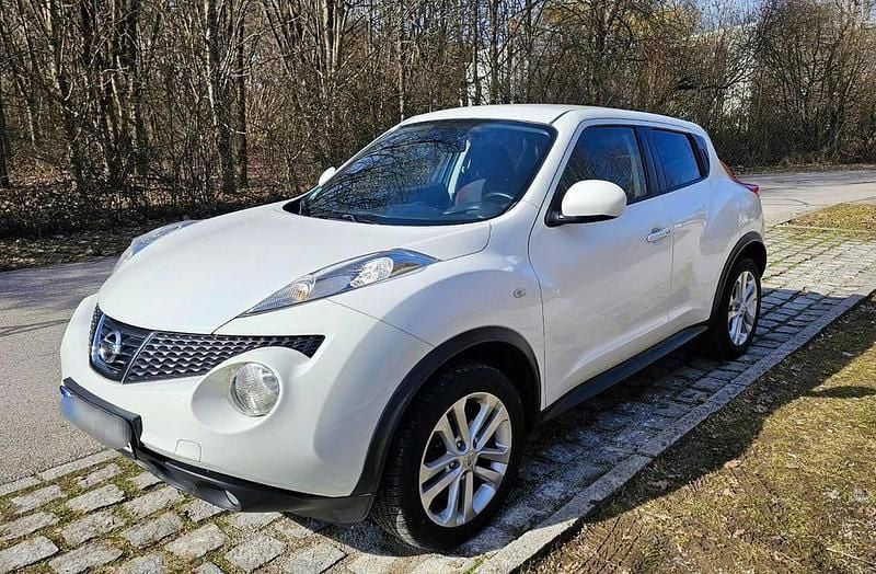 Gebraucht Nissan Juke Tekna 117 PS (86 kW) 2011 Weiß SUV