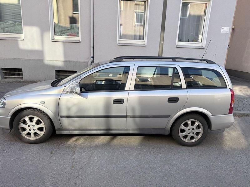 Second-hand Opel Astra Elegance 101 CP (74 kW) 2000 Gri Berlinǎ