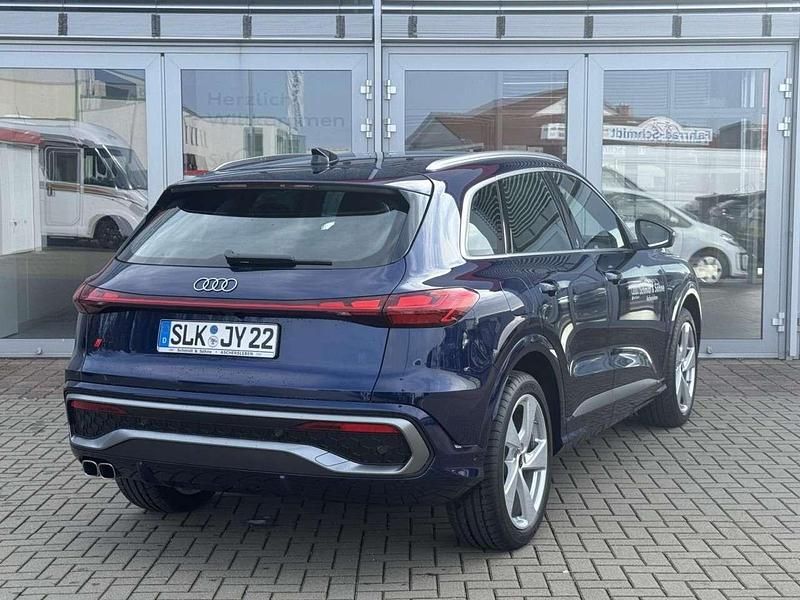Gebraucht Audi Q5 S-Line 204 PS (150 kW) 2025 Blau metallic SUV