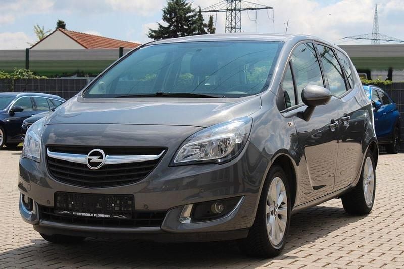 Grau Gebraucht 2015 Opel Meriva Style Van / Kleinbus | 6.450 € (Fairer Preis) - Bild 1/4