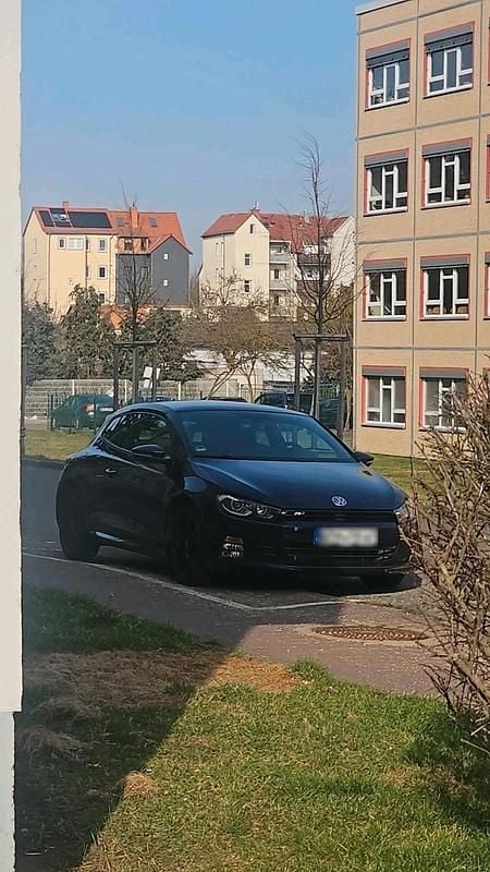 Gebraucht VW Scirocco R-line 180 PS (132 kW) 2014 Violet Coupé