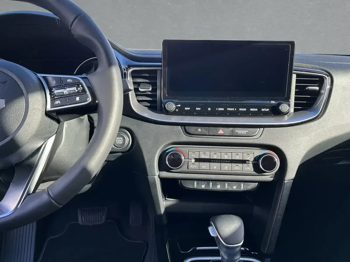 Second-hand Kia Ceed Sportswagon 101 CP (74 kW) 2026 Andere Break