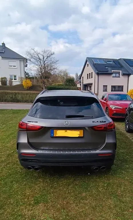 Gebraucht Mercedes GLA45 AMG AMG 421 PS (309 kW) 2022 SUV