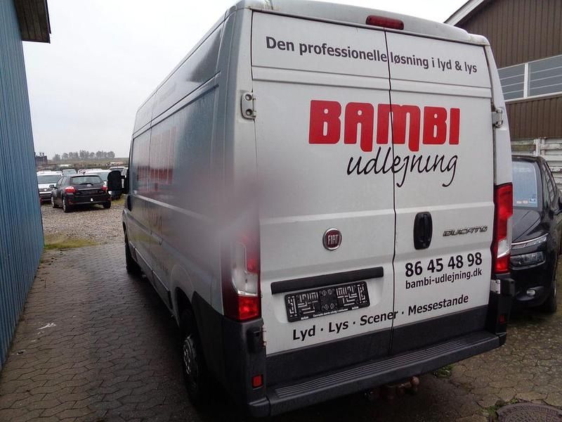 Gebraucht Fiat Ducato 131 PS (96 kW) 2015 Weiß Van